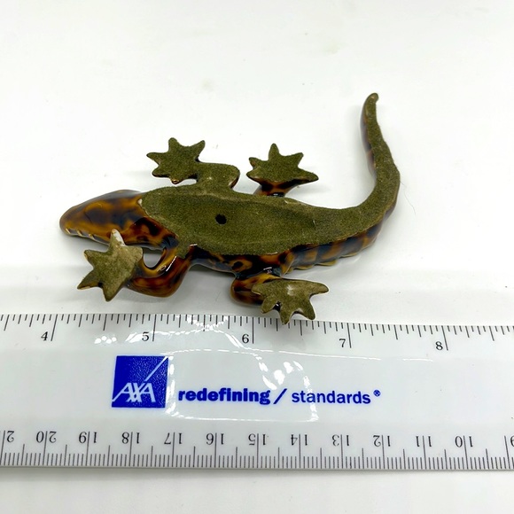 Golden Pond Collection by GREEN TREE Aligator - Picture 5 of 8